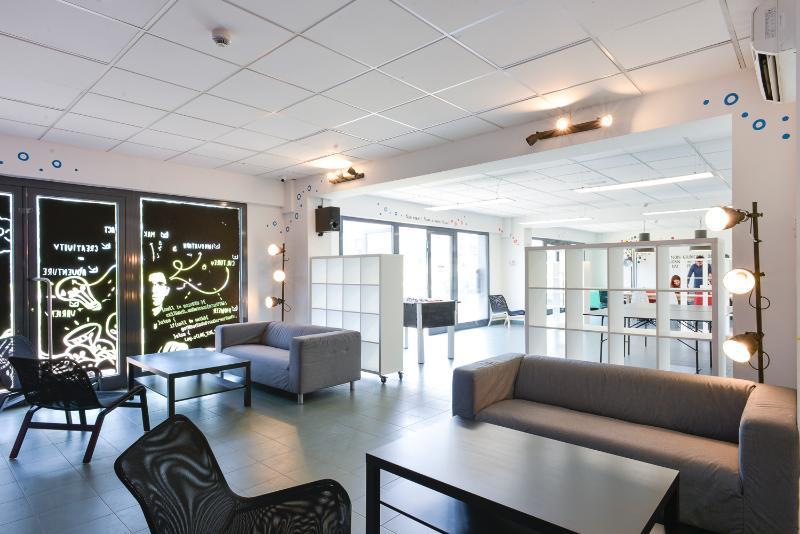Cx Rome Student Place ชัมปีโน ภายนอก รูปภาพ