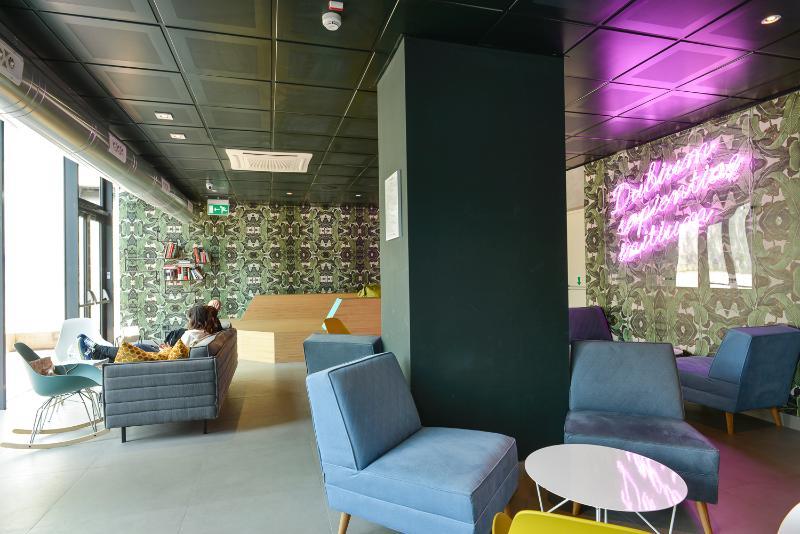 Cx Rome Student Place ชัมปีโน ภายนอก รูปภาพ